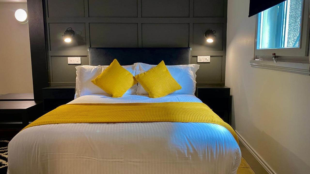 Siberia Bar & Hotel 애버딘 외부 사진